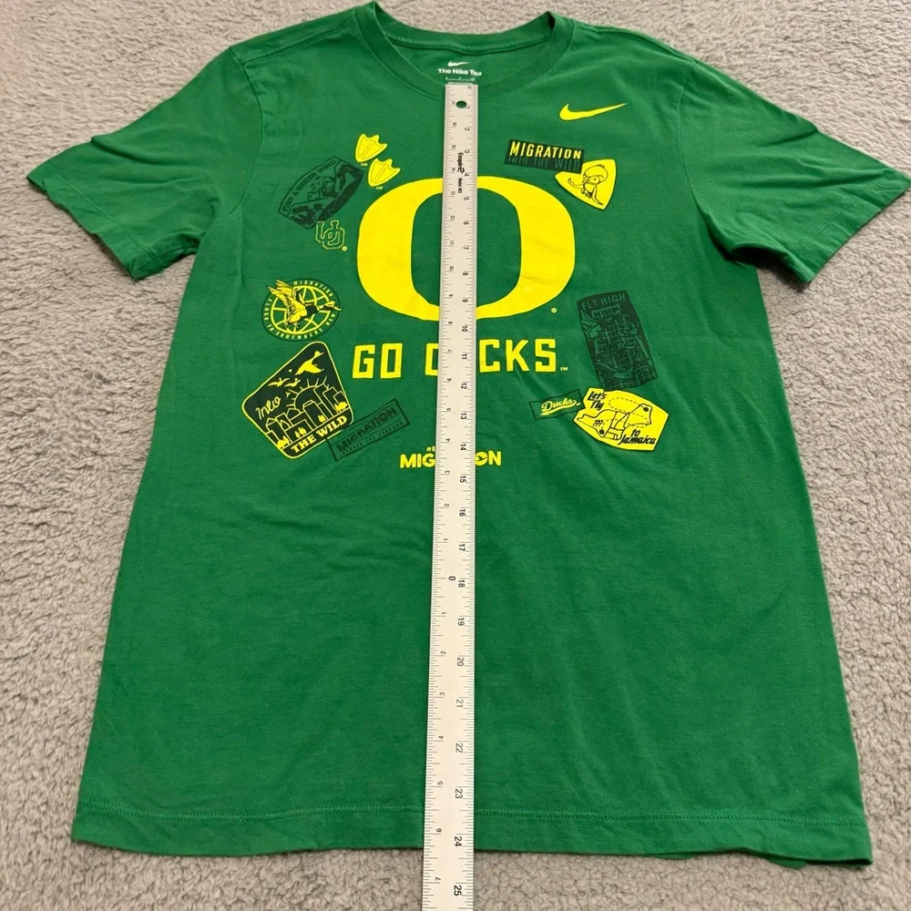 Oregon Ducks Shirt X Migration S/S Tee Men’s Size‎ Small Green Nike Movie